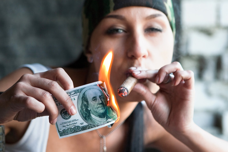 Buy Cheap Cigars When Learning How to Smoke